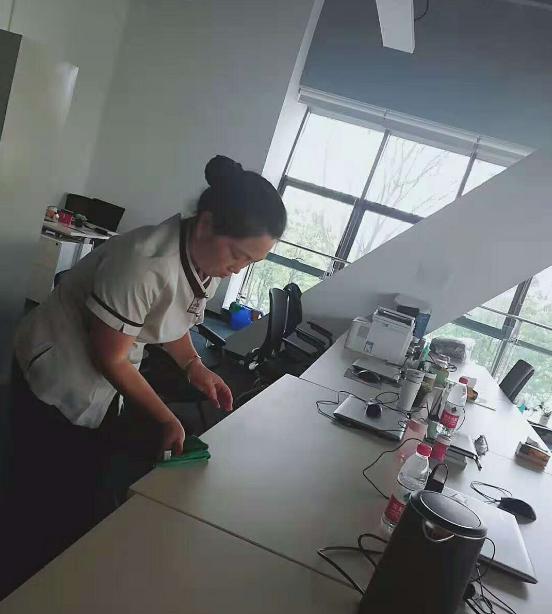 學(xué)校區(qū)消毒+深保潔